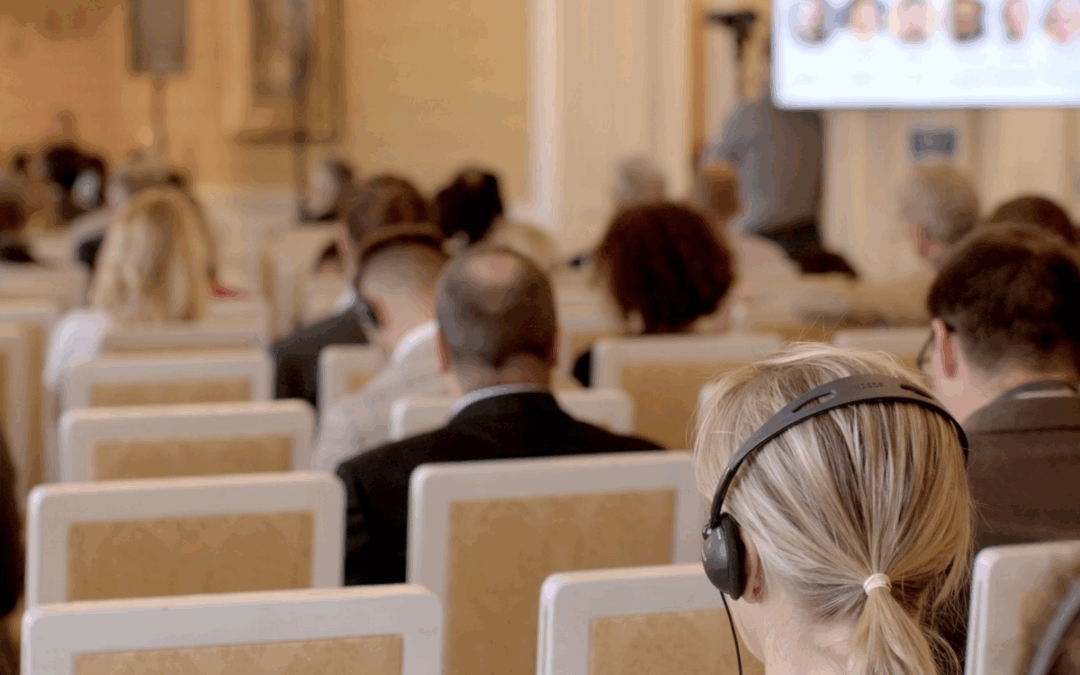 Simultanée, consécutive, chuchotée : le vrai critère de choix que personne ne vous explique